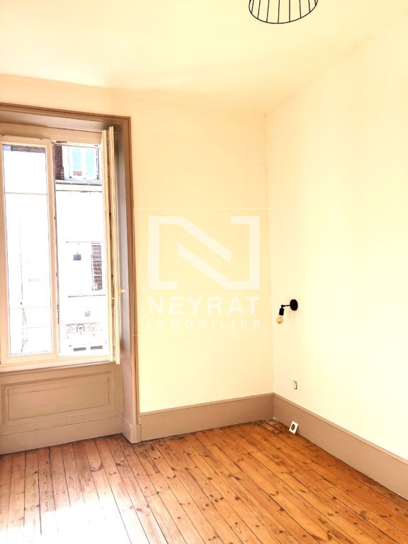 APPARTEMENT T2 A VENDRE - CHALON SUR SAONE - 45.91 m2 - 88�000�&euro;