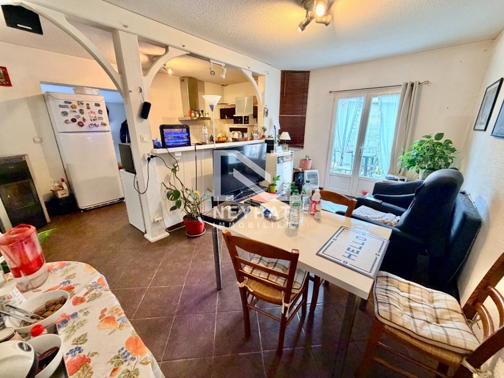 APPARTEMENT T2 A VENDRE - CHAMPFORGEUIL - 58.84 m2 - 79 000 &euro;