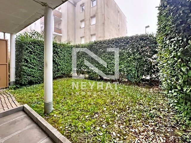 T2- RDJ avec terrasse et jardin privatif A VENDRE - CHEVIGNY ST SAUVEUR - 42 m2 - 138000€