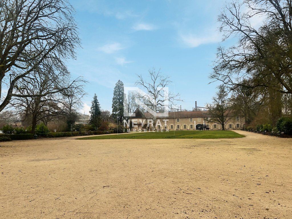 APPARTEMENT T2 A VENDRE - DIJON CITE DE LA GASTRONOMIE - 52.93 m2 - 120000€