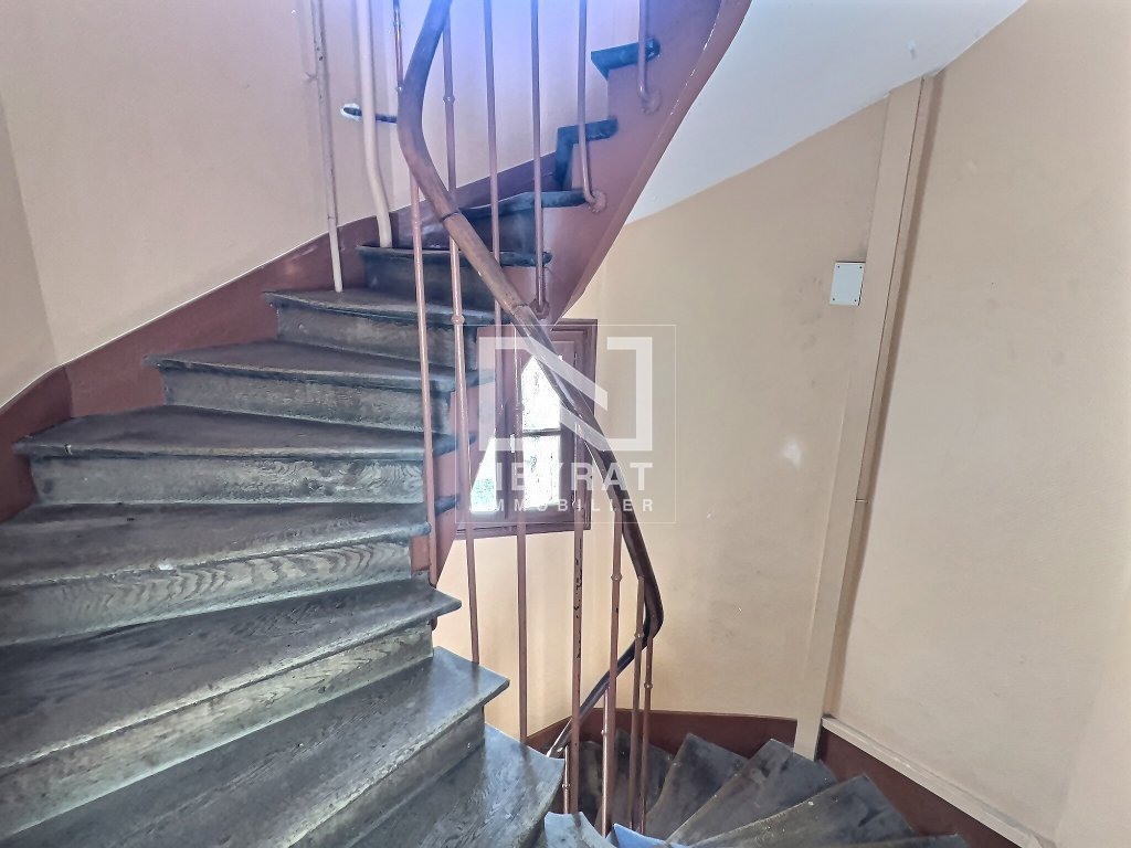 T2 43 m� r�nov� et meubl� � Dijon