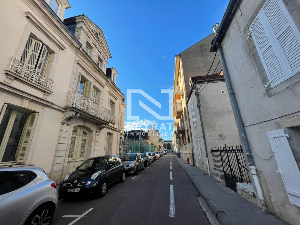 APPARTEMENT T2 - DIJON - 34.71 m2 - 120�000�&euro;