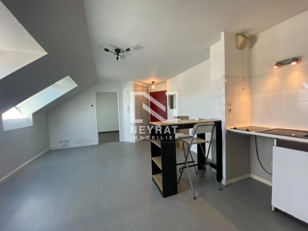 APPARTEMENT T2 A VENDRE - DIJON - 32.1 m2 - 120 000 &euro;