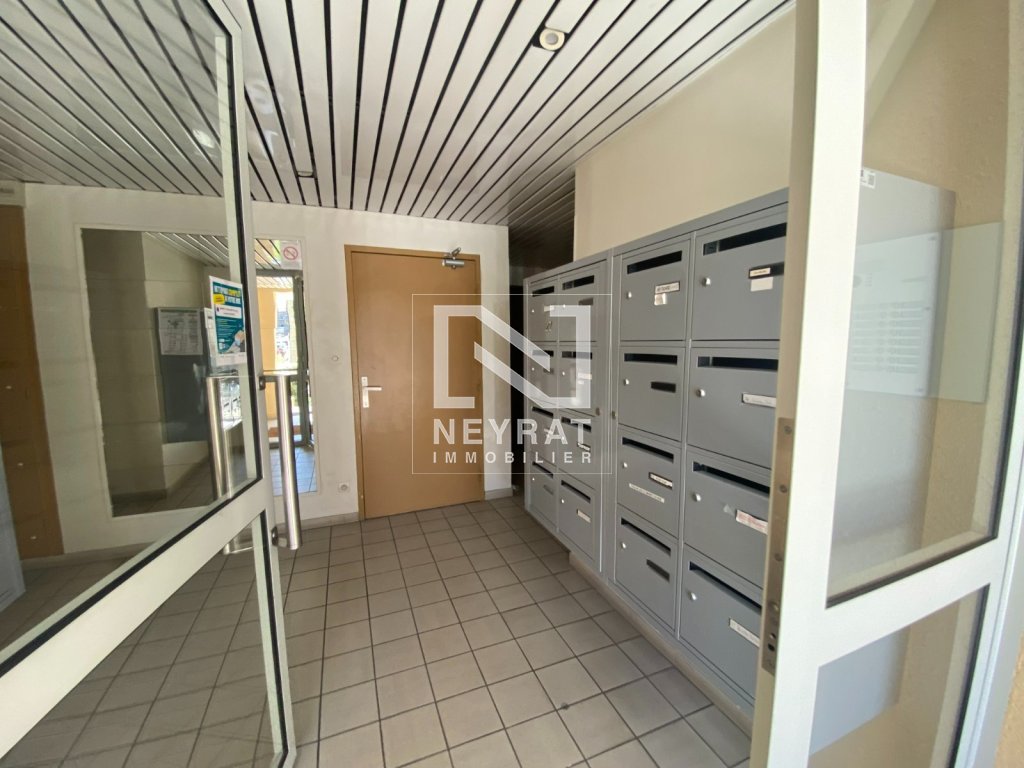APPARTEMENT T2 A VENDRE - DIJON - 32.1 m2 - 120 000 &euro;