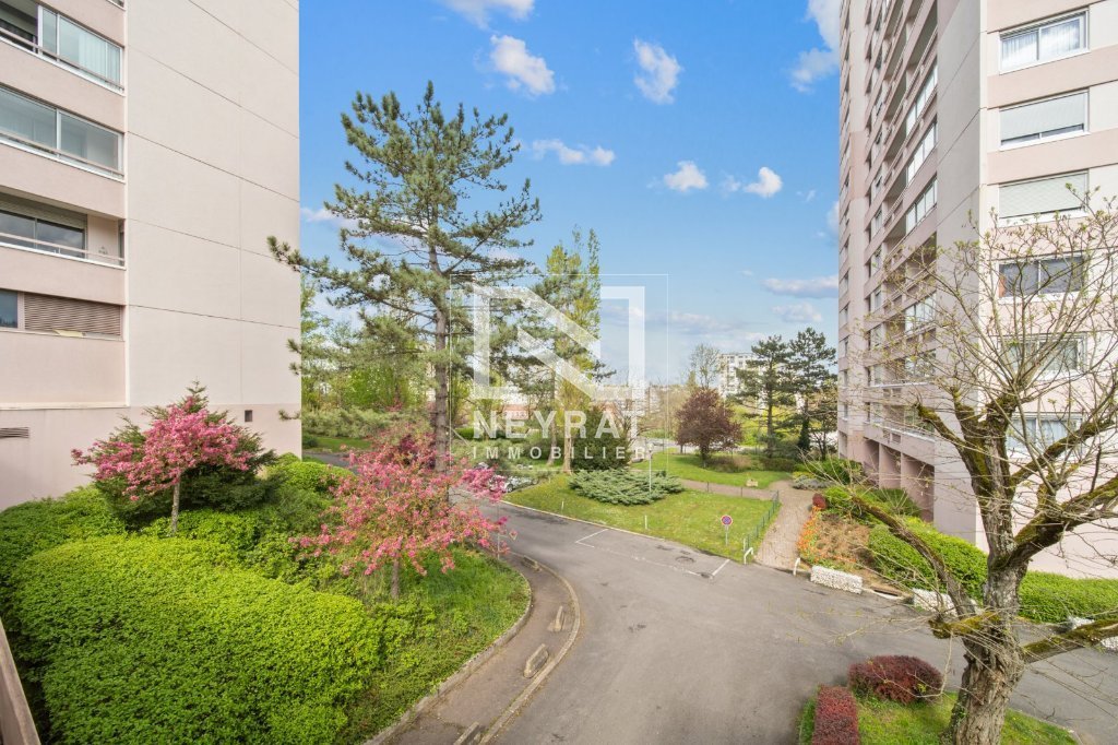 APPARTEMENT T2 - DIJON TIRE PESSEAU - 45.52 m2 - 78�000�&euro;