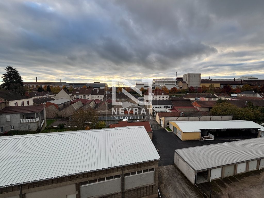 APPARTEMENT T2 - LE CREUSOT - 55.47 m2 - VENDU