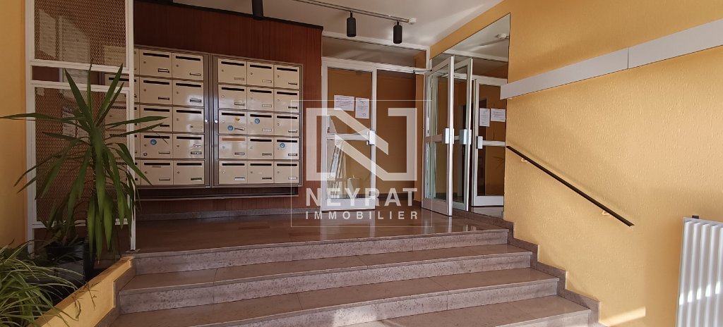 APPARTEMENT T2 A VENDRE - LE CREUSOT - 46.2 m2 - 55000€