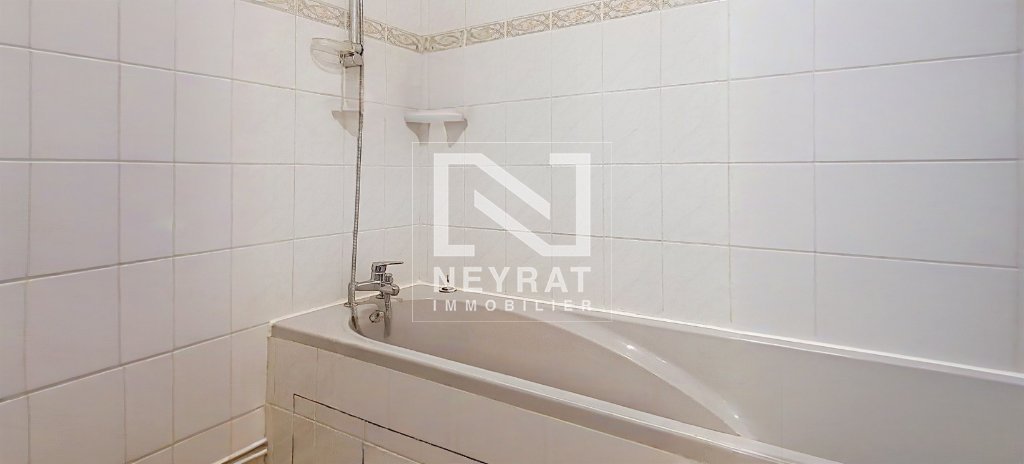 APPARTEMENT T2 A VENDRE - LE CREUSOT - 46.2 m2 - 55000€