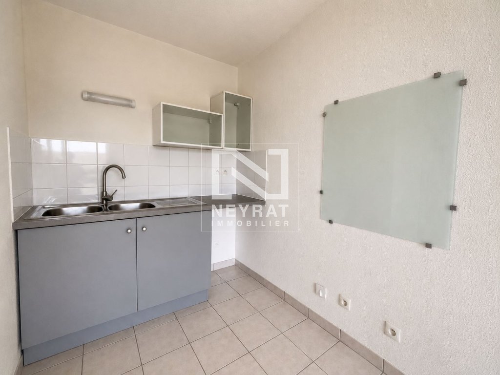APPARTEMENT T2 A VENDRE - LE CREUSOT - 40.95 m2 - 59 000 &euro;
