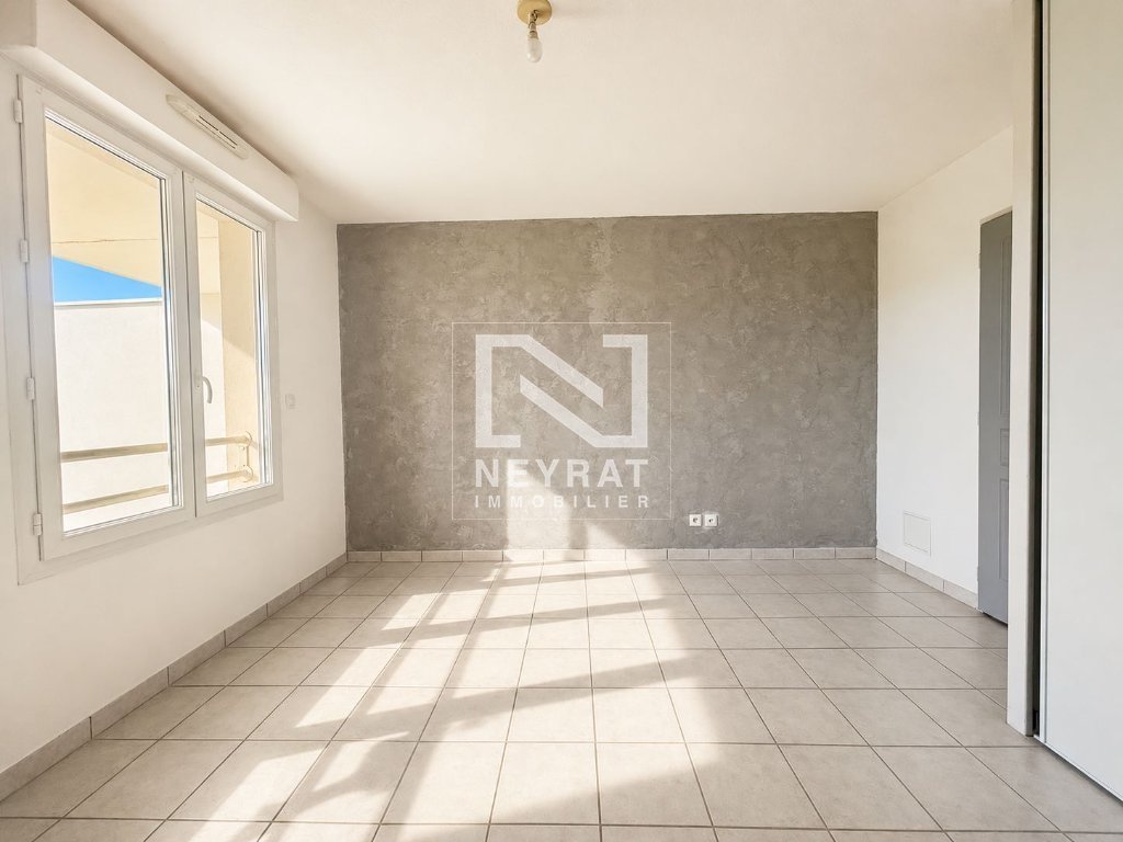 APPARTEMENT T2 A VENDRE - LE CREUSOT - 40.95 m2 - 59 000 &euro;