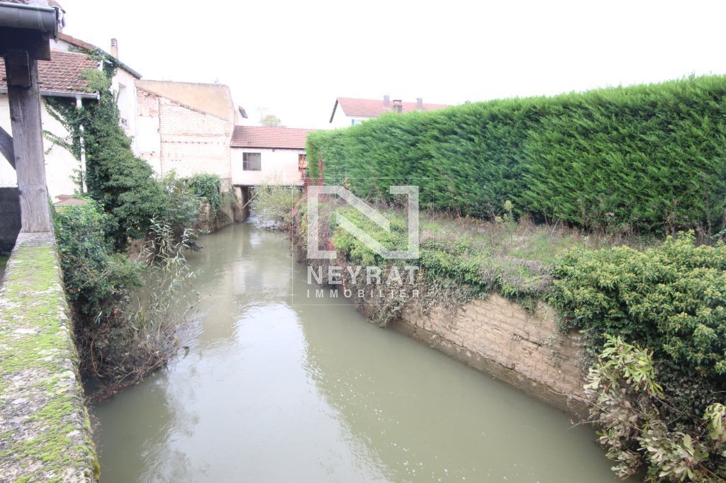 Appartement T3 76 m  Louhans