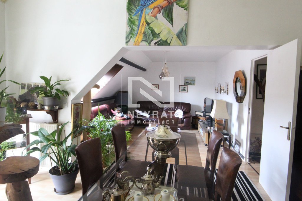 Appartement T3 76 m  Louhans