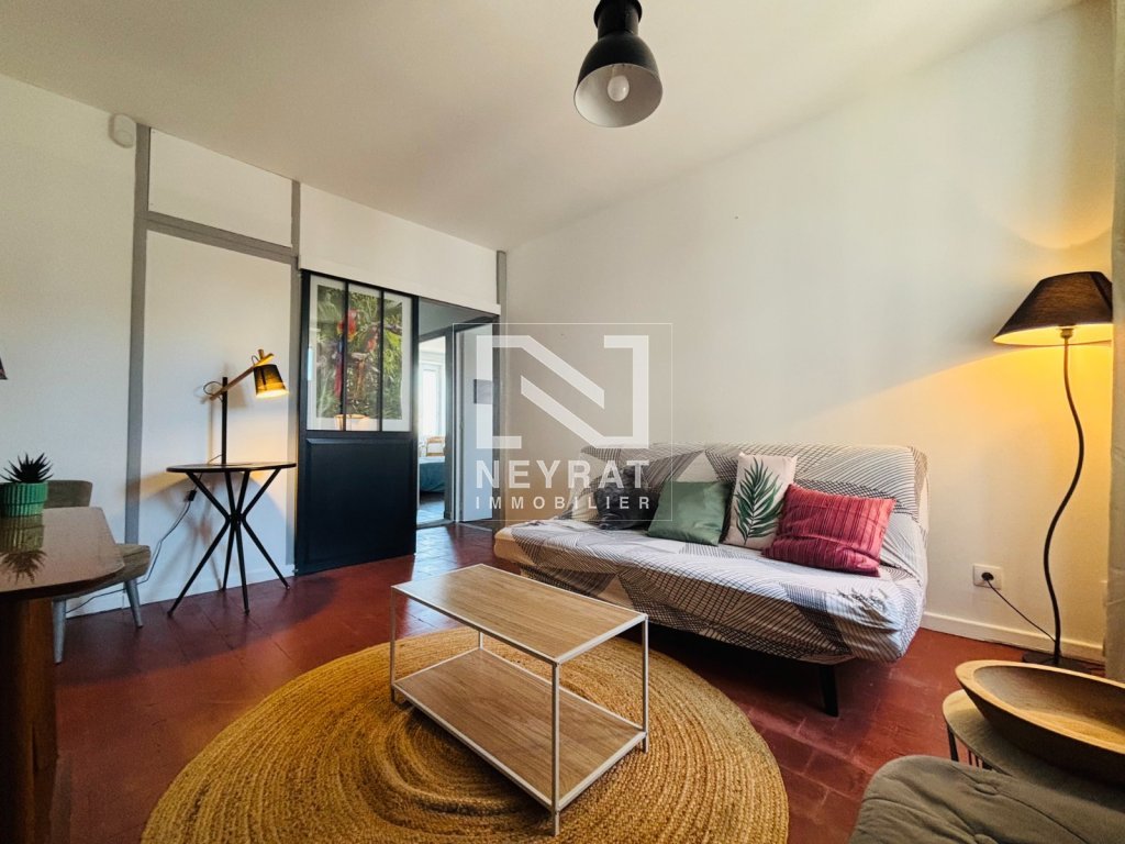 APPARTEMENT T2 A VENDRE - MONTCEAU LES MINES - 57 m2 - 75�000�&euro;