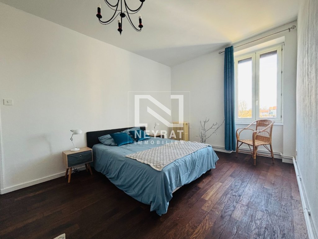 APPARTEMENT T2 A VENDRE - MONTCEAU LES MINES - 57 m2 - 75�000�&euro;