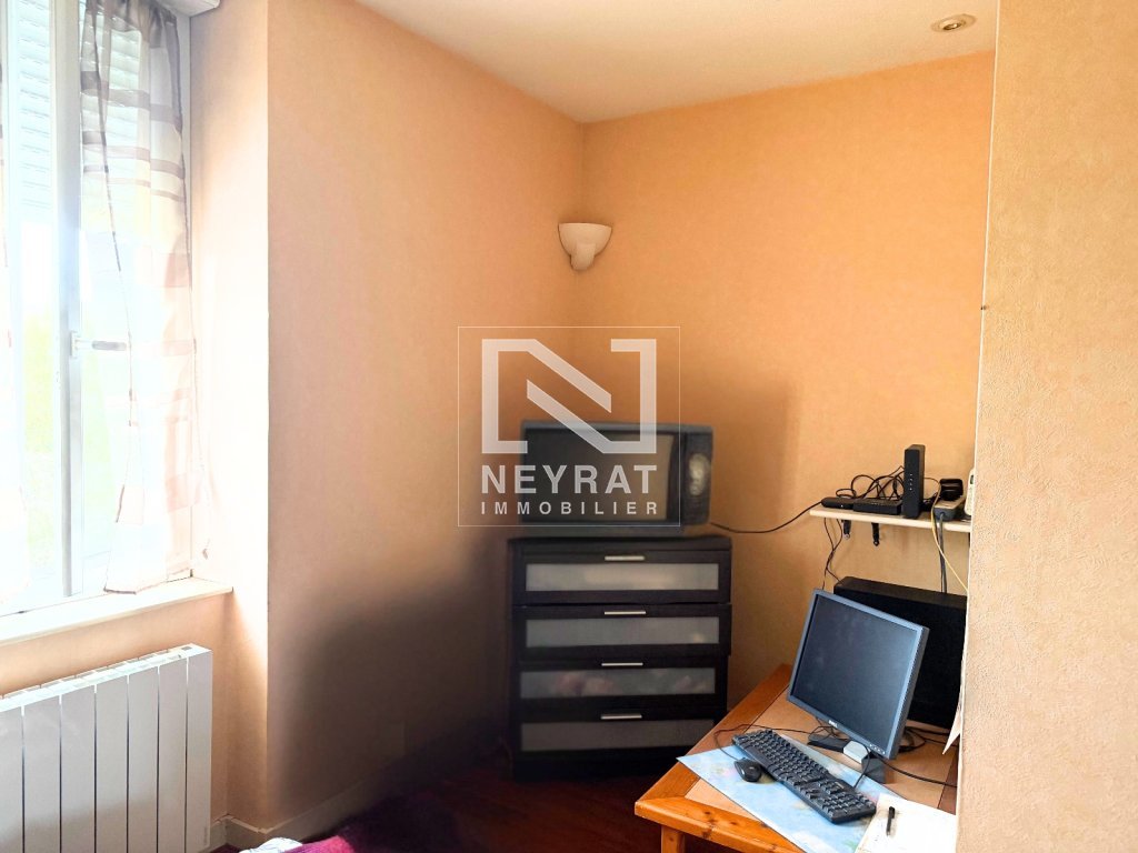 APPARTEMENT T2 A VENDRE - PARAY LE MONIAL - 35.53 m2 - 56�000�&euro;