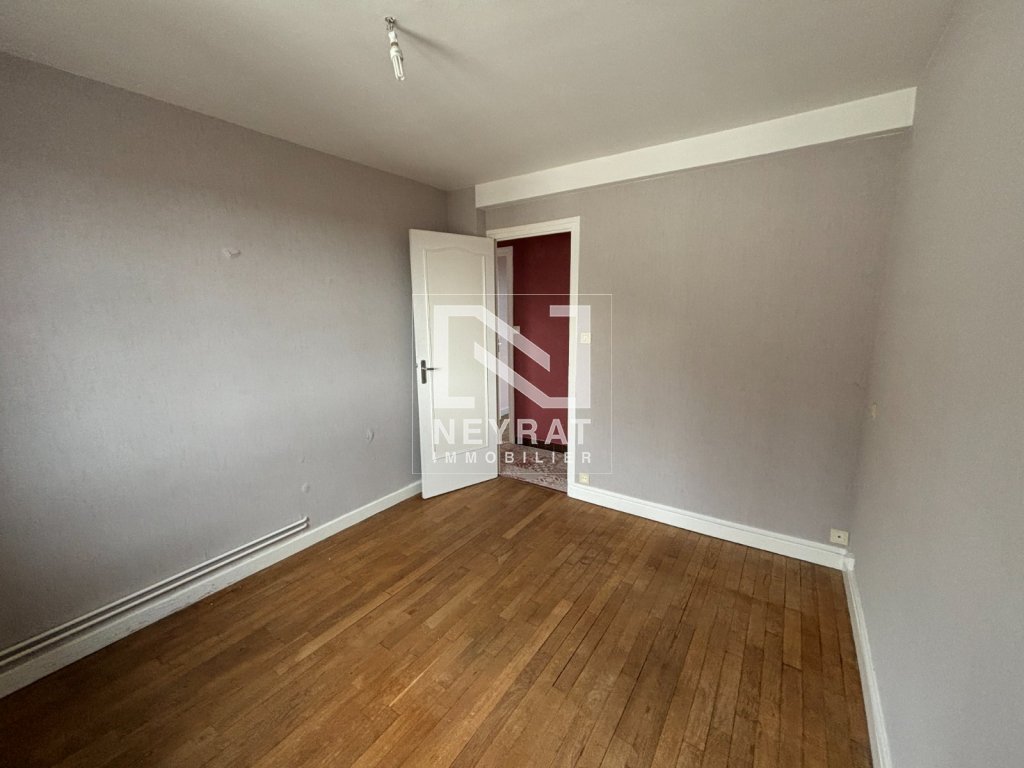 APPARTEMENT T3 A LOUER - AUTUN - 57 m2 - 570 &euro; charges comprises par mois