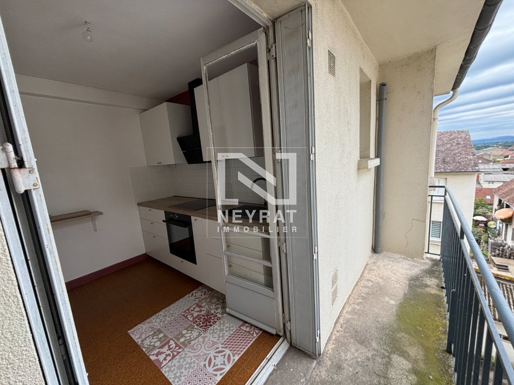 APPARTEMENT T3 A LOUER - AUTUN - 57 m2 - 570 &euro; charges comprises par mois