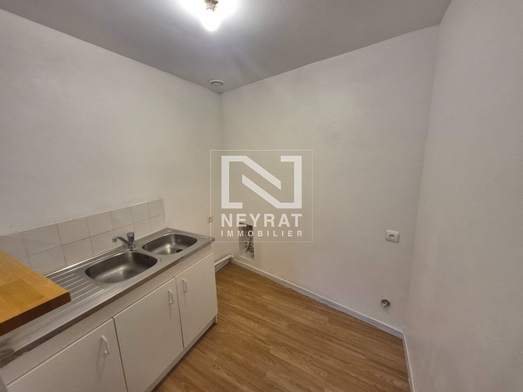 APPARTEMENT T3 A LOUER - AUTUN - 64 m2 - 570�&euro; charges comprises par mois