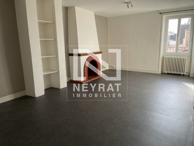 APPARTEMENT T3 A LOUER - AUTUN - 91.1 m2 - 518€ charges comprises par mois