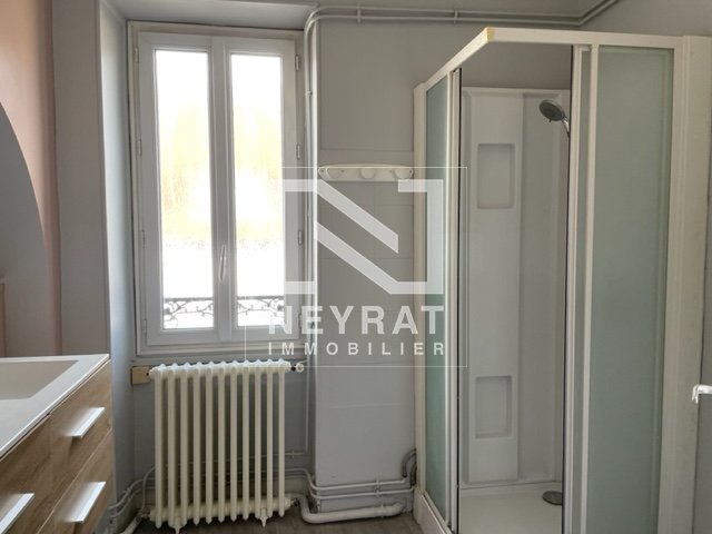 APPARTEMENT T3 A LOUER - AUTUN - 91.1 m2 - 518€ charges comprises par mois