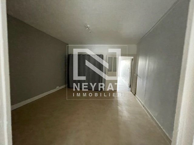 APPARTEMENT T3 A LOUER - AUTUN - 91.1 m2 - 518€ charges comprises par mois