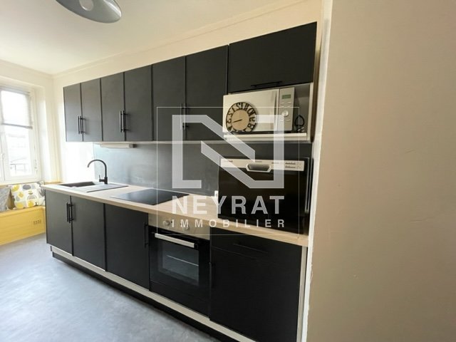 APPARTEMENT T3 A LOUER - AUTUN - 91.1 m2 - 518€ charges comprises par mois