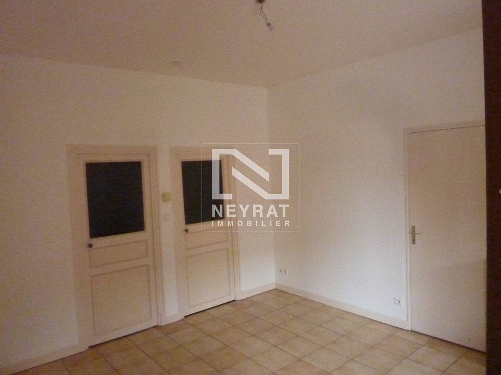 APPARTEMENT T3 A LOUER - AUTUN - 57.31 m2 - 430�&euro; charges comprises par mois