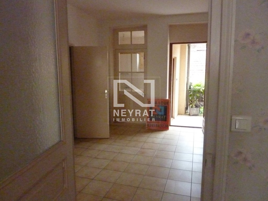 APPARTEMENT T3 A LOUER - AUTUN - 57.31 m2 - 430�&euro; charges comprises par mois