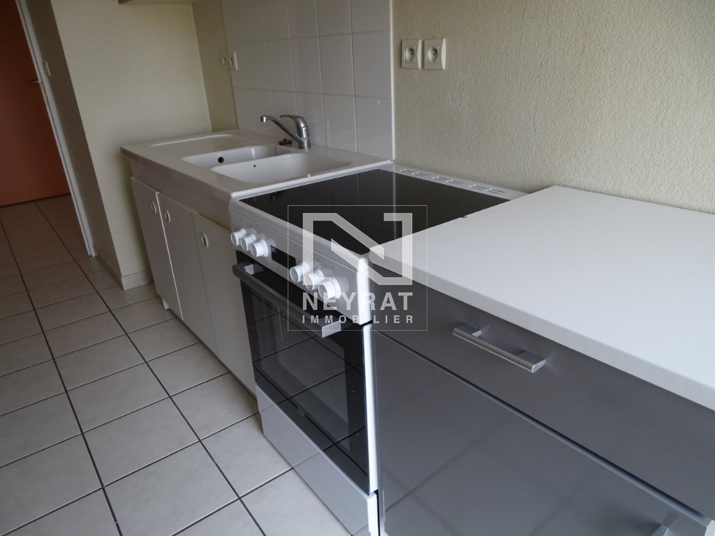 APPARTEMENT T3 - AUXONNE - 76.25 m2 - LOU&Eacute;