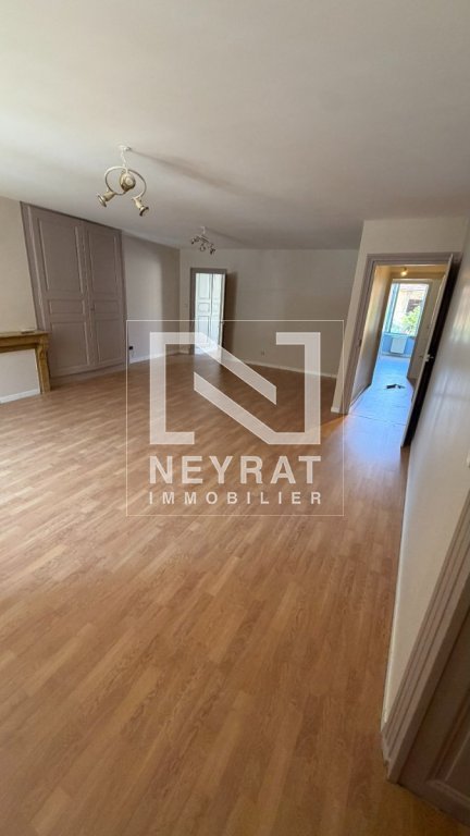 APPARTEMENT T3 A LOUER - AUXONNE - 101.51 m2 - 810 &euro; charges comprises par mois