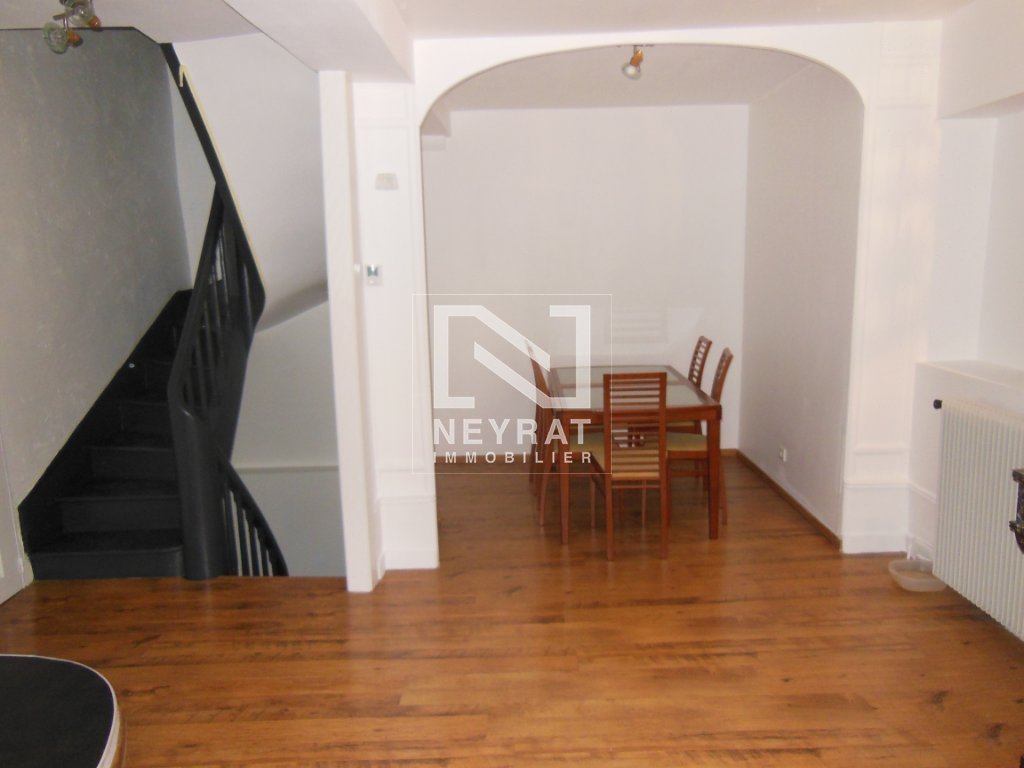 APPARTEMENT T3 - AUXONNE - 62.69 m2 - LOU&Eacute;