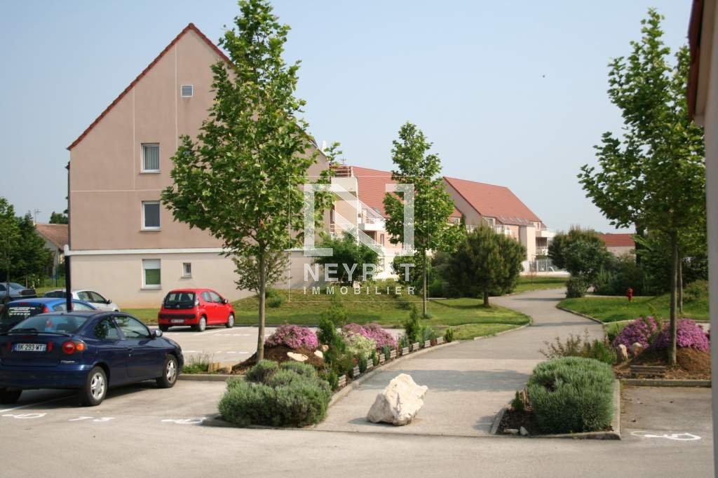 APPARTEMENT T3 - BEAUNE PROCHE GARE - 58.5 m2 - LOU&Eacute;