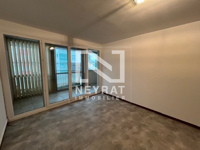 APPARTEMENT T3 A LOUER - BEAUNE - 80.93 m2 - 770 &euro; charges comprises par mois