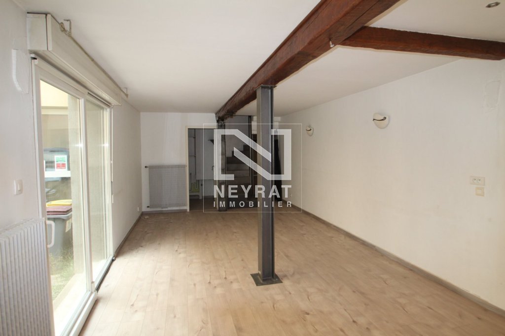 APPARTEMENT T3 A LOUER - BEAUNE - 66.33 m2 - 715 &euro; charges comprises par mois