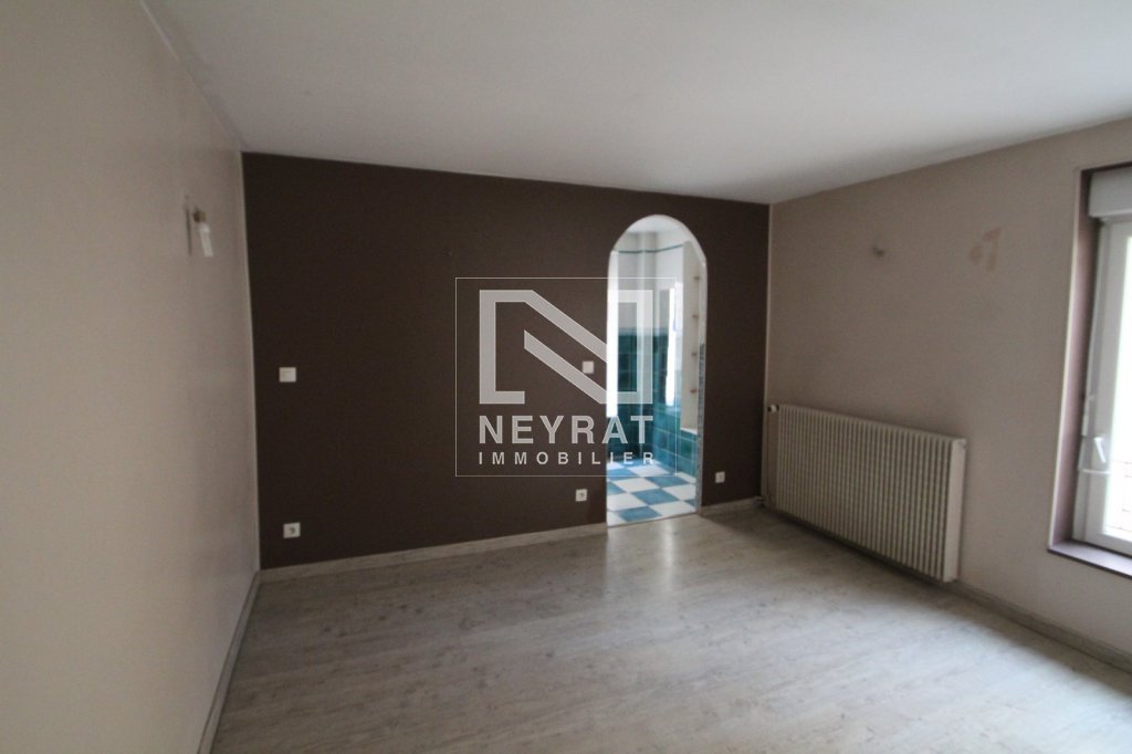 APPARTEMENT T3 A LOUER - BEAUNE - 66.33 m2 - 715 &euro; charges comprises par mois