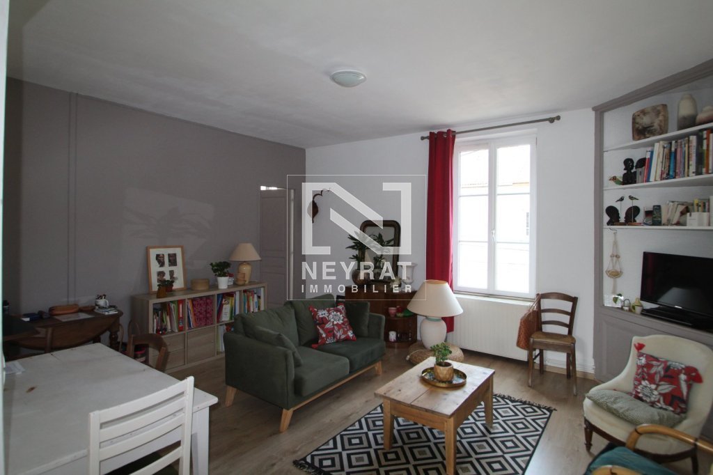 APPARTEMENT T3 A LOUER - BEAUNE - 61.81 m2 - 650 &euro; charges comprises par mois