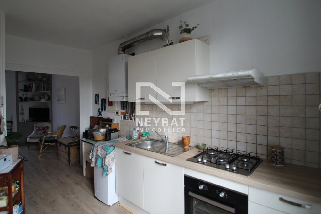 APPARTEMENT T3 A LOUER - BEAUNE - 61.81 m2 - 650 &euro; charges comprises par mois