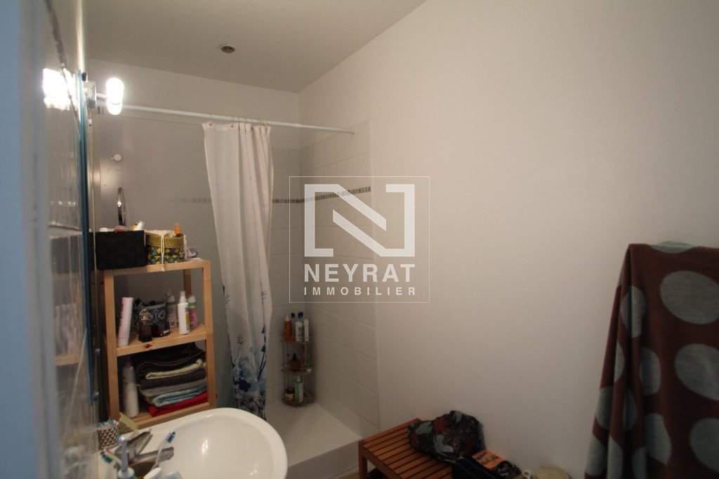 APPARTEMENT T3 A LOUER - BEAUNE - 61.81 m2 - 650 &euro; charges comprises par mois