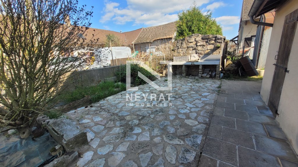 MAISON - BEY - 87.92 m2 - LOU&Eacute;