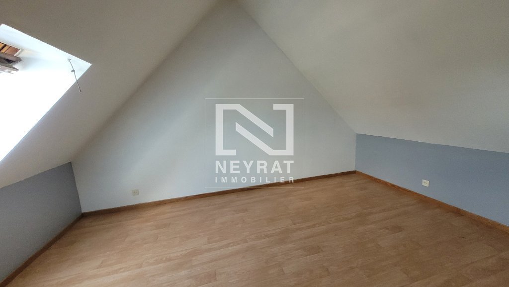 MAISON - BEY - 87.92 m2 - LOU&Eacute;