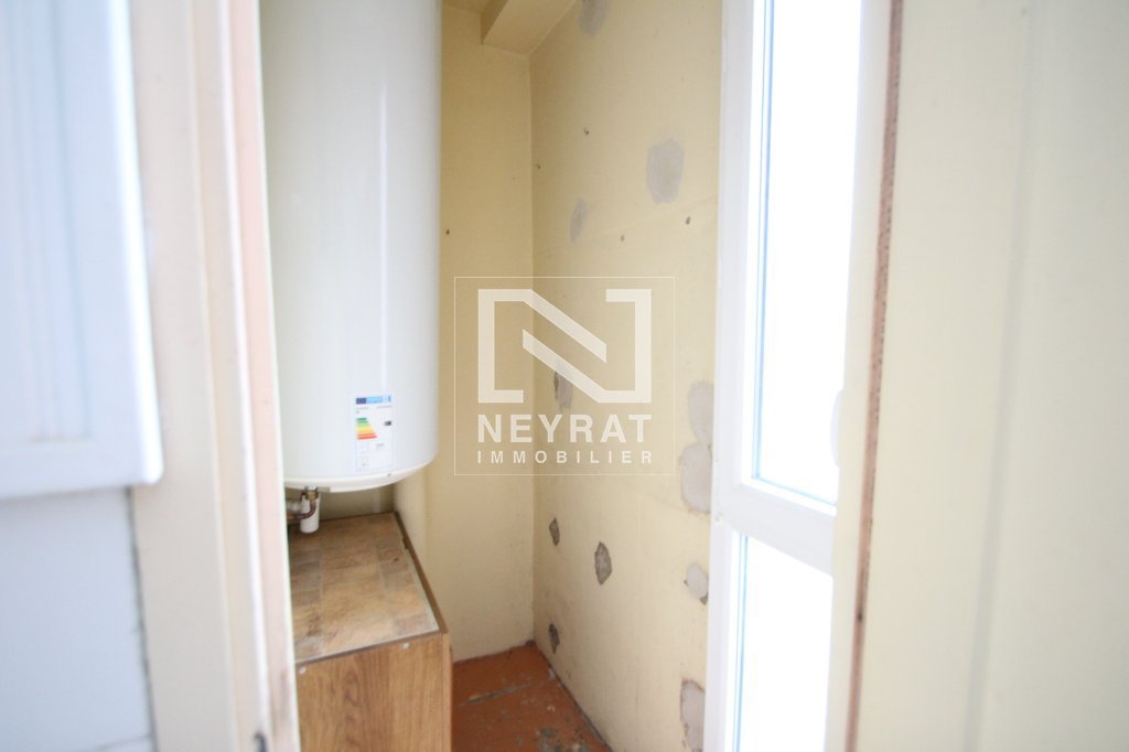 APPARTEMENT T3 A LOUER - CHAGNY - 58.65 m2 - 732�&euro; charges comprises par mois