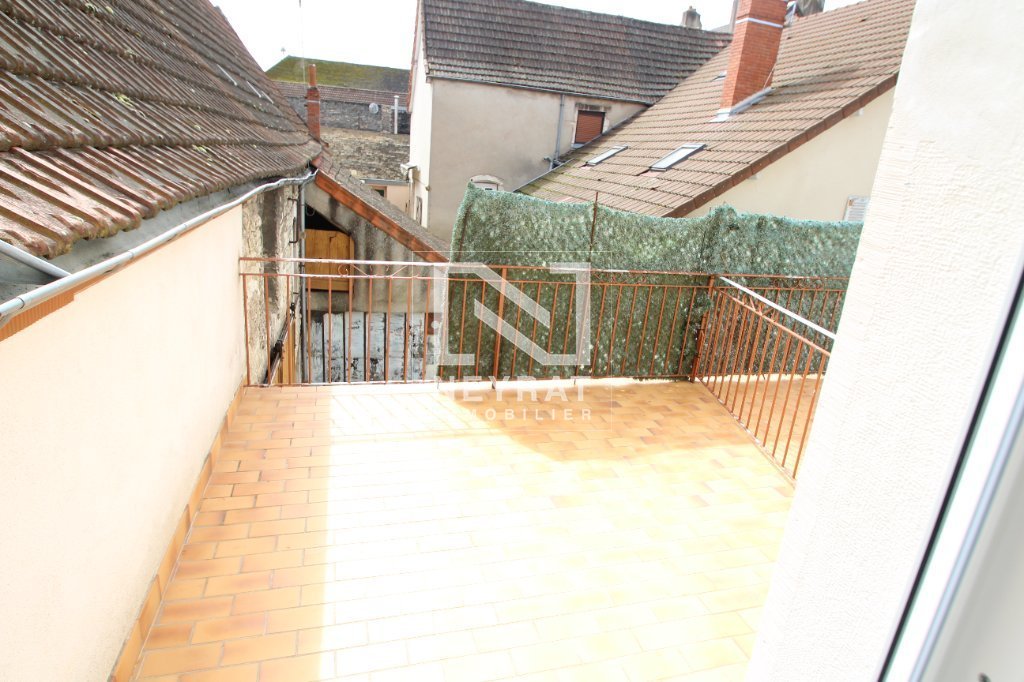 APPARTEMENT T3 A LOUER - CHAGNY - 52.46 m2 - 510�&euro; charges comprises par mois