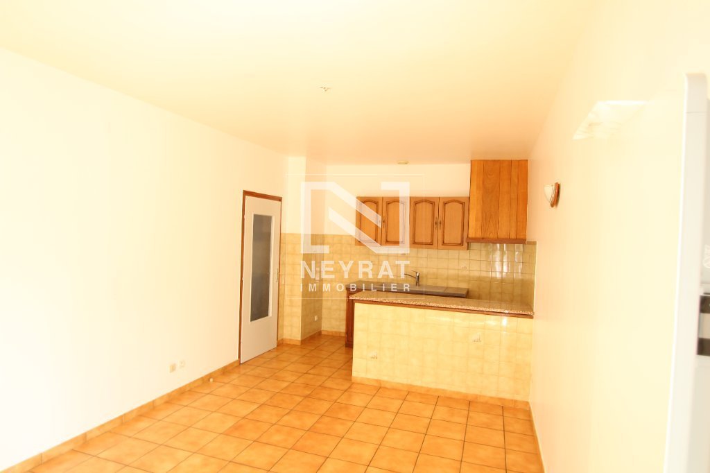 APPARTEMENT T3 A LOUER - CHAGNY - 52.46 m2 - 510�&euro; charges comprises par mois