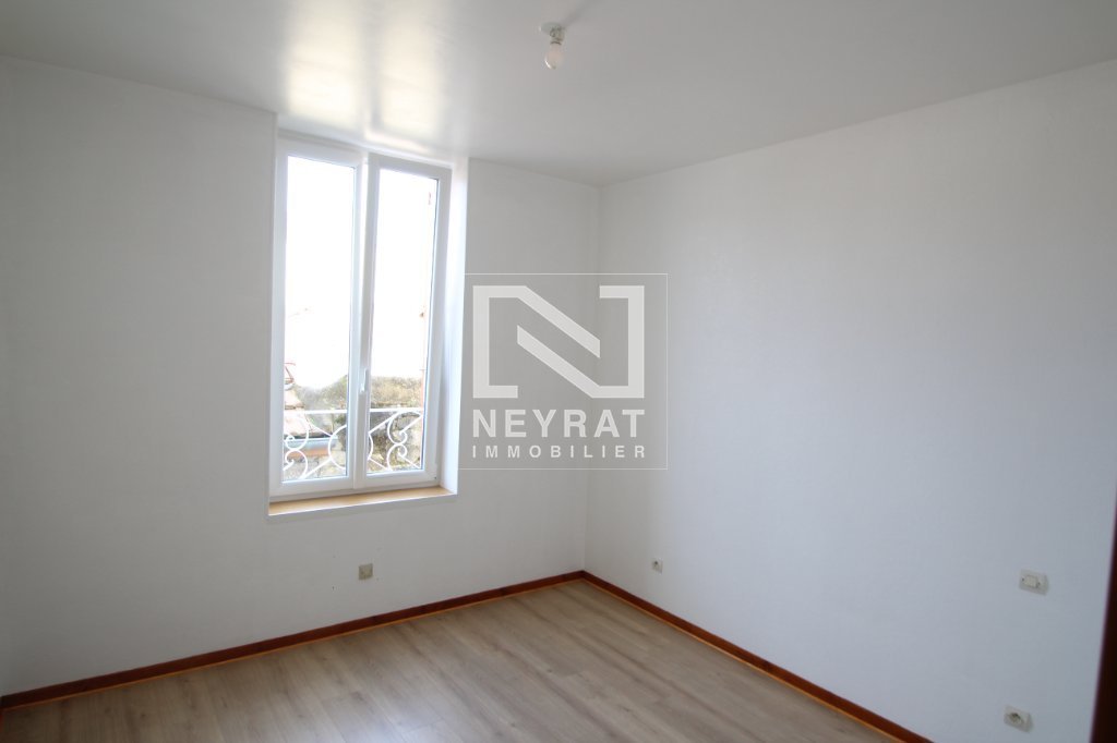 APPARTEMENT T3 A LOUER - CHAGNY - 52.46 m2 - 510�&euro; charges comprises par mois