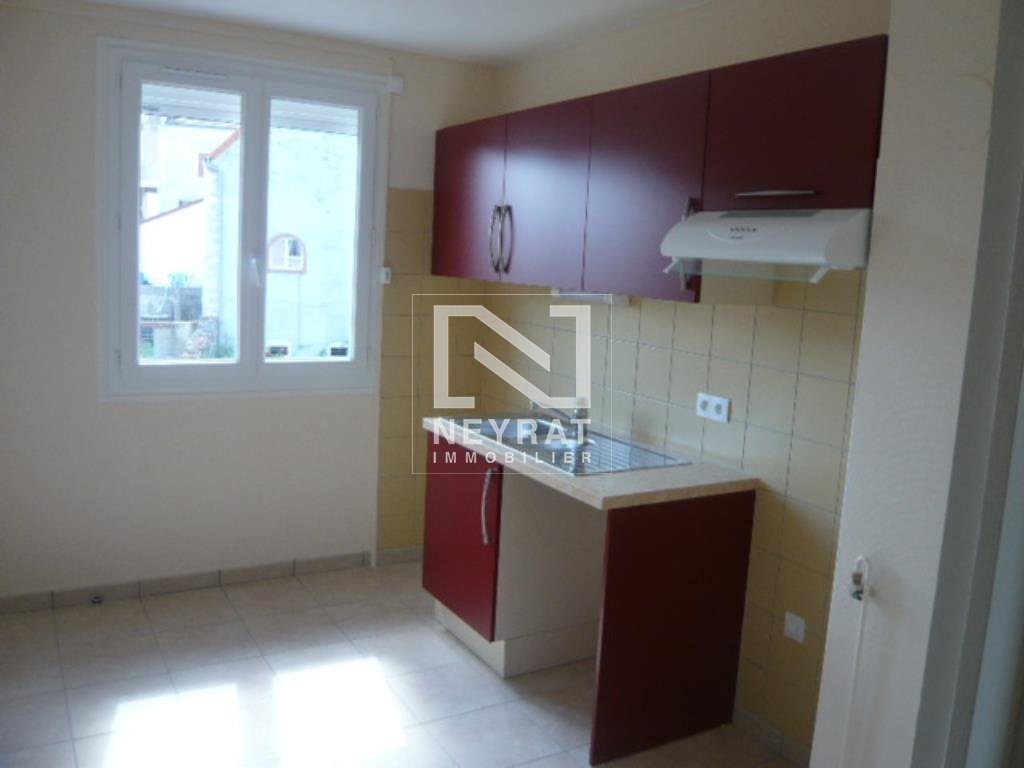 APPARTEMENT T3 A LOUER - CHAGNY - 58.9 m2 - 729€ charges comprises par mois