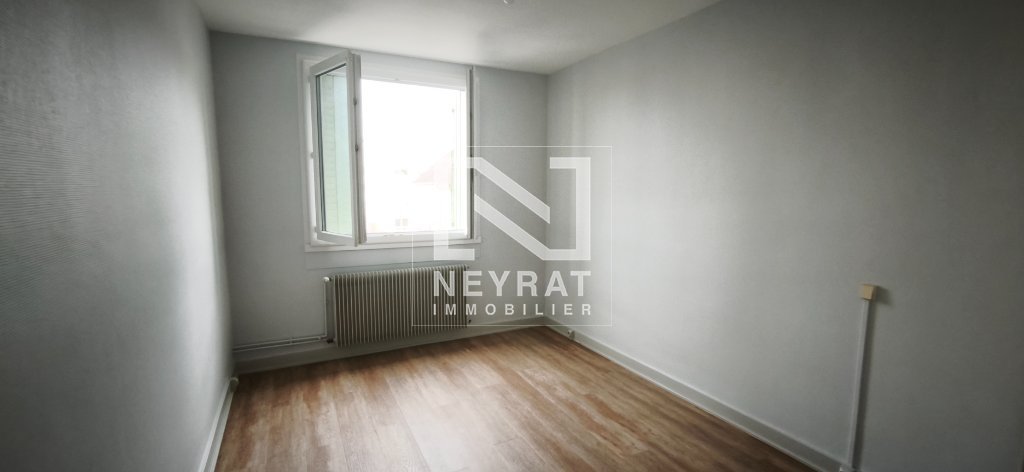 APPARTEMENT T3 A LOUER - CHALON SUR SAONE LAENNEC - 56.15 m2 - 560�&euro; charges comprises par mois