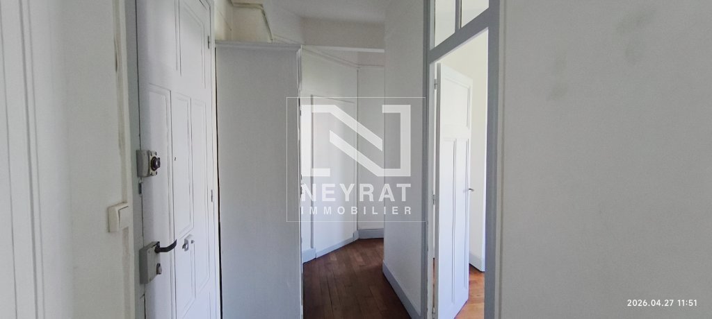 APPARTEMENT T3 - CHALON SUR SAONE PROCHE GARE - 72.81 m2 - LOU&Eacute;