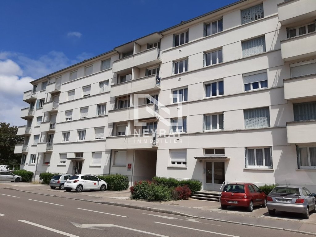 APPARTEMENT T3 - CHALON SUR SAONE - 61.21 m2 - LOU&Eacute;