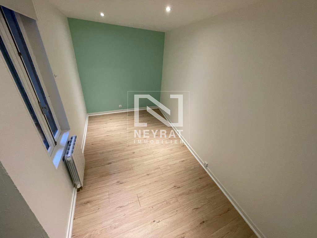 APPARTEMENT T3 A LOUER - CHALON SUR SAONE - 51.7 m2 - 620�&euro; charges comprises par mois