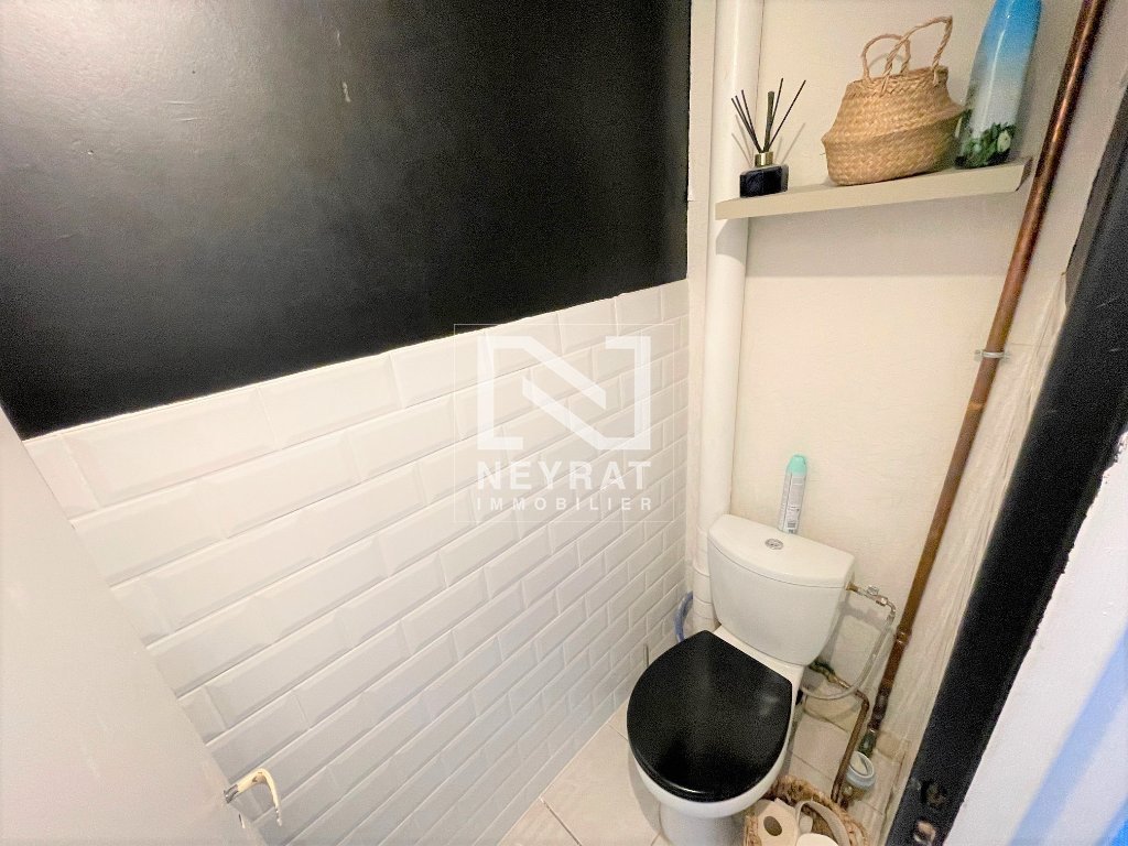 APPARTEMENT T3 - CHALON SUR SAONE - 65.67 m2 - LOU&Eacute;